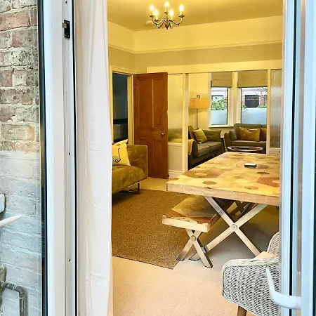 Holiday home Woodvale