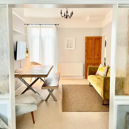Holiday home Woodvale