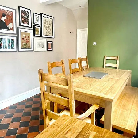 Woodvale Vakantiehuis *
